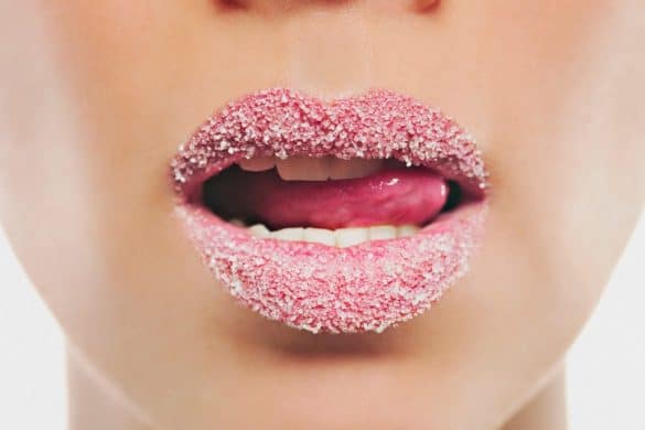 How To Exfoliate Lips With Sugar Toothbrush Vaseline Best Way To 