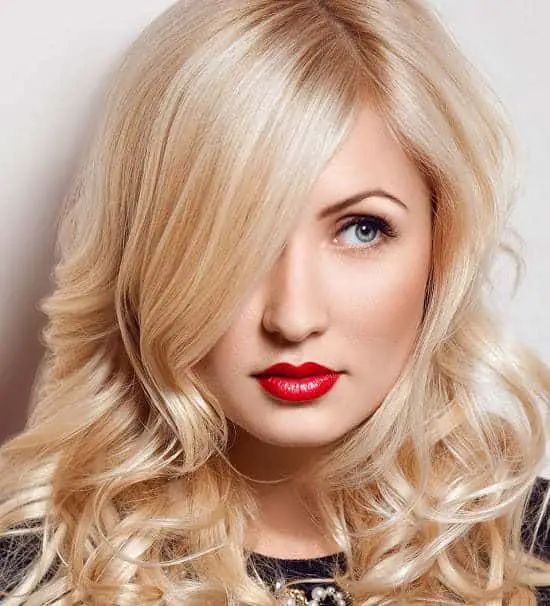 Best red lipstick for fair skin and blonde hair